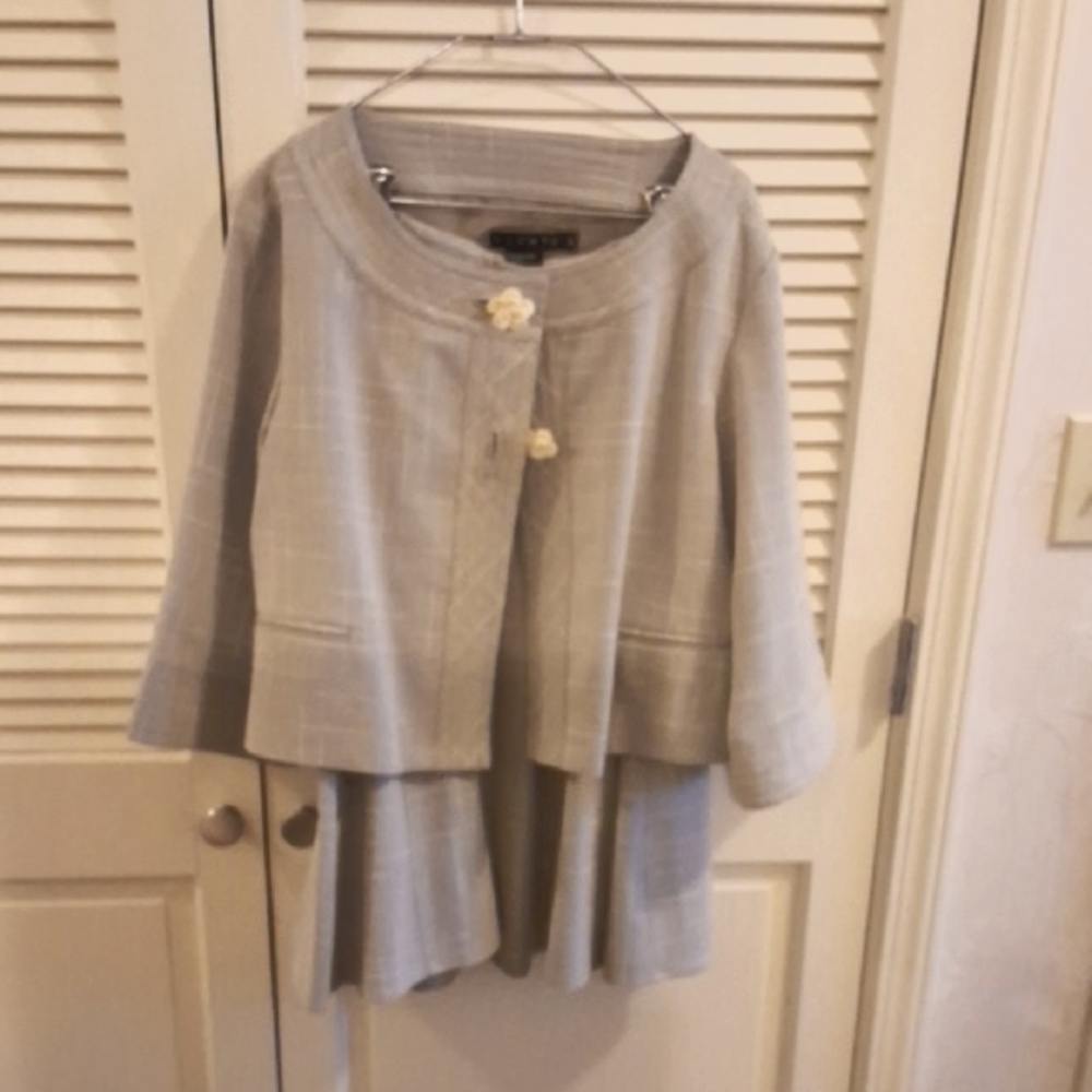 Ninety Beige and White Jacket and Flare Skirt